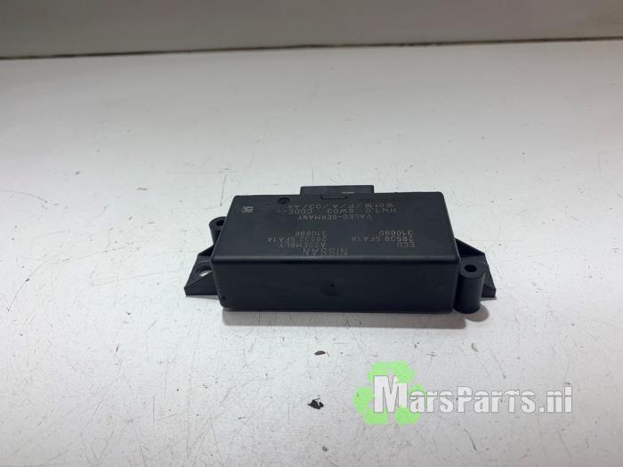 PDC Module van een Nissan Micra