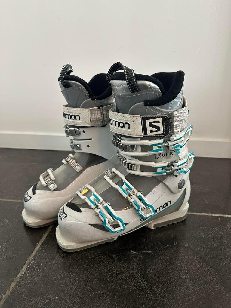 Salomon ski schoenen skischoenen maat 39, 160 tot 180 cm, Schoenen, Zo goed als nieuw, Salomon