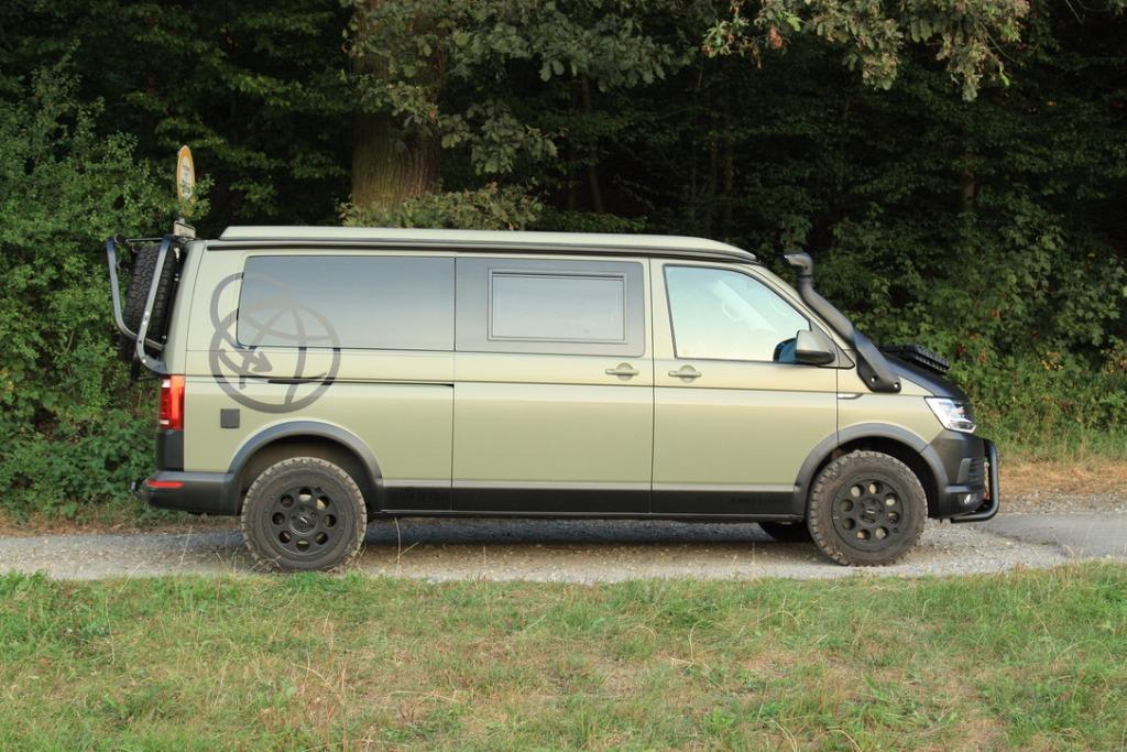 Camper verhogen & bodembescherming, Mobiele service, Motor