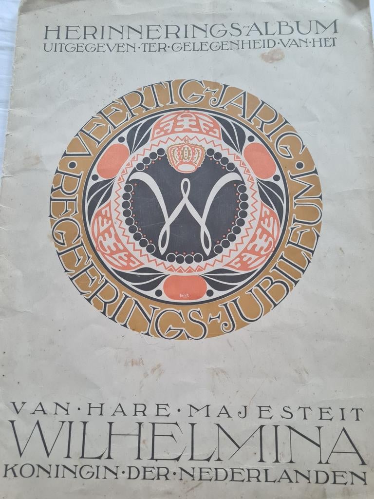 Herinneringsalbum 40 jaar Koningin Wilhelmina, Ophalen of Verzenden, Gebruikt, Nederland, Tijdschrift of Boek