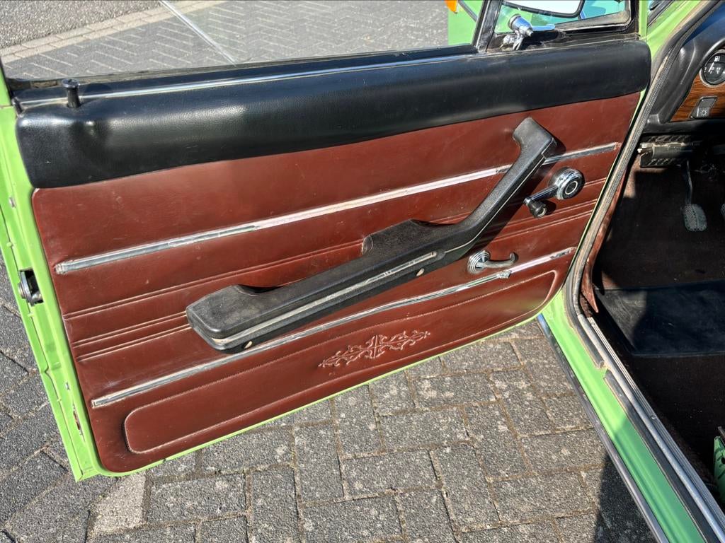 Prachtige Lada 1500 S Sedan uit 1983, weinig km, 1e lak, foto 11