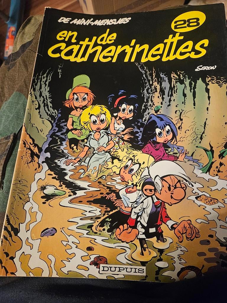 De Mini-Mensjes en Catherineettes - Nr. 28, Boeken, Eén stripboek, Ophalen of Verzenden, Gelezen, Saron
