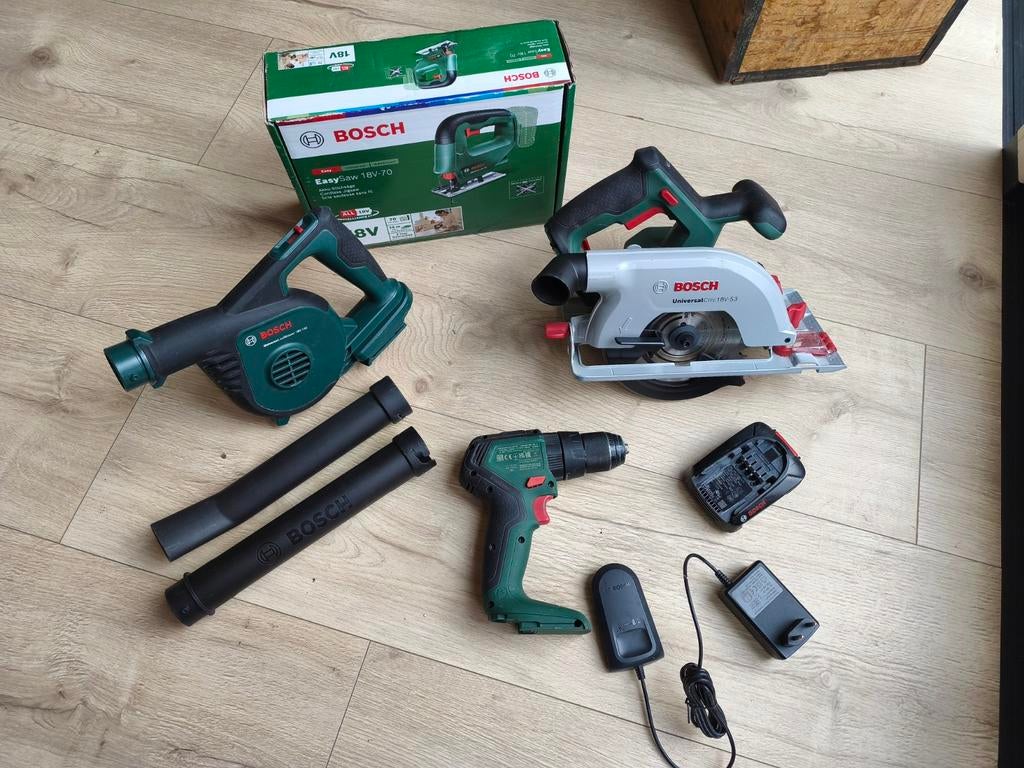 Bosch Gereedschap Set - Bladblazer, Zaag, Cirkelzaag + Accu, Ophalen of Verzenden, Zo goed als nieuw