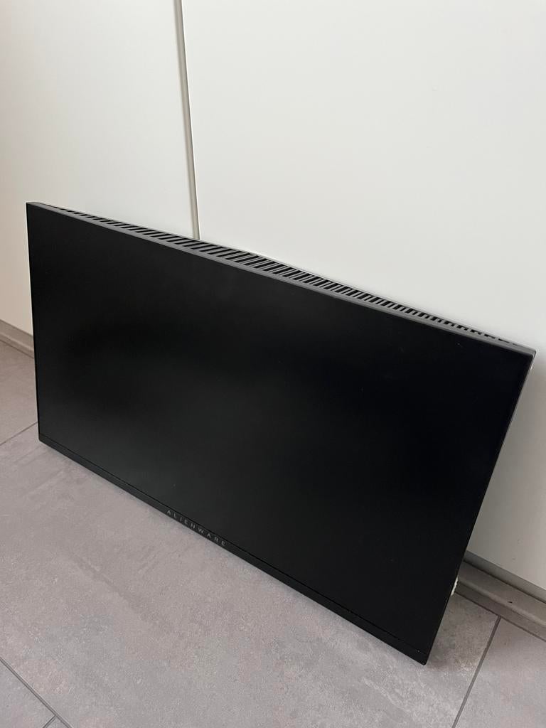 AlIENWARE, Audio, Tv en Foto, Televisies, Zo goed als nieuw, 100 cm of meer, Overige merken, 50 Hz, Ophalen of Verzenden