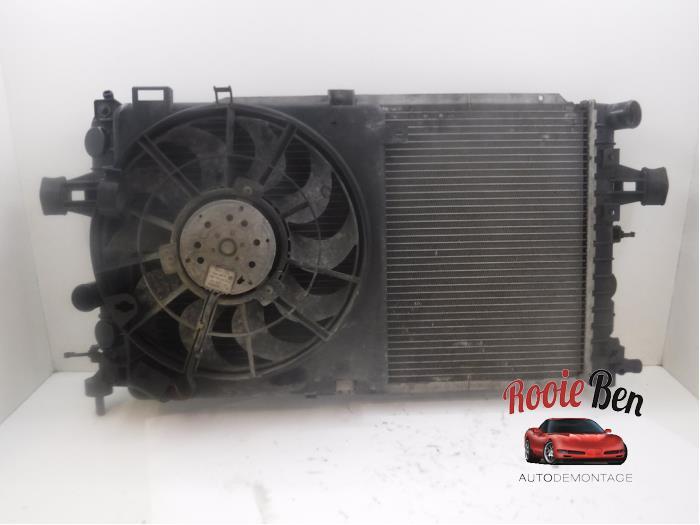 Radiateur van een Opel Zafira, Auto-onderdelen, Airco en Verwarming, Gebruikt, -, -, Opel