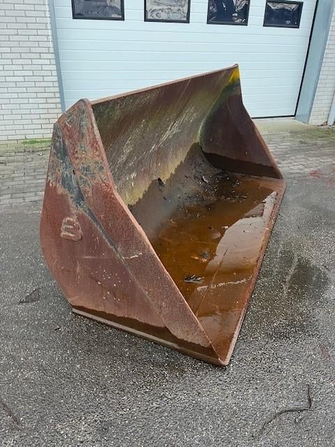 Volvo Laadschopbak 2600 breed, Zakelijke goederen, Machines en Bouw | Onderdelen, Ophalen