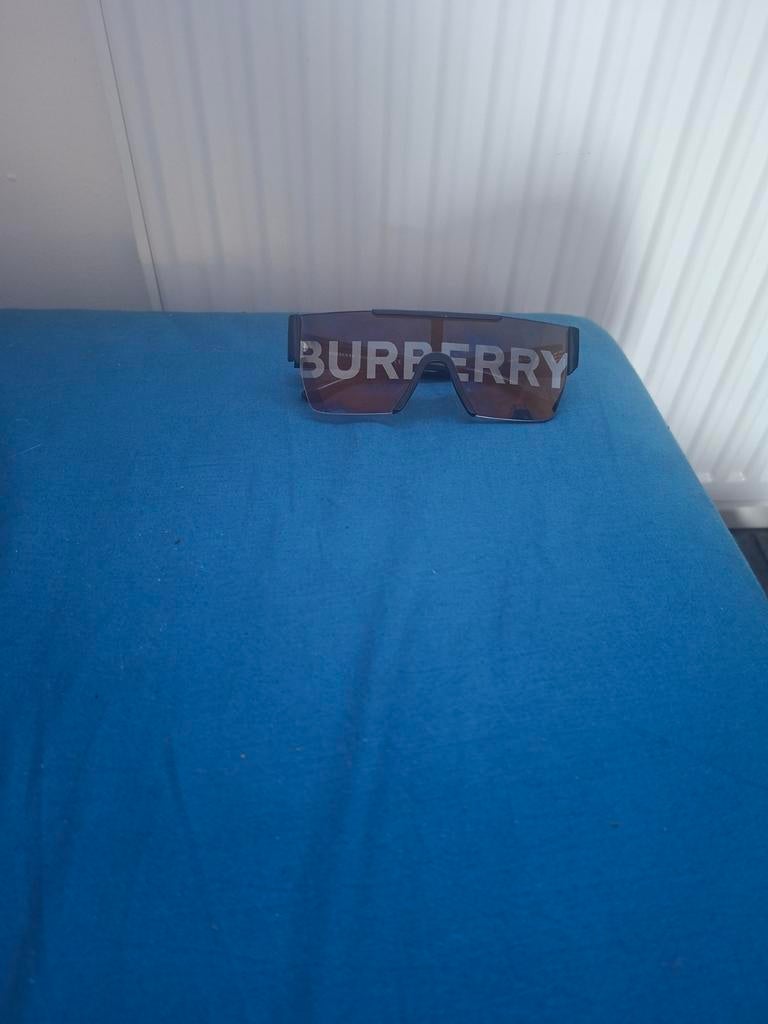 Burberry zonnebril heren, Ophalen of Verzenden, Zwart, Overige merken