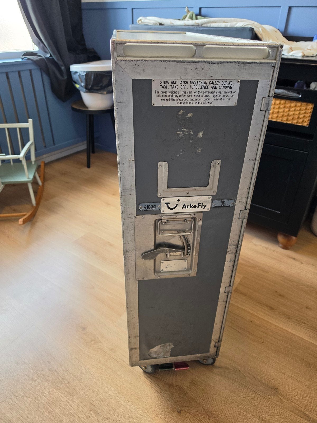 Originele vliegtuig trolley ArkeFly, Ophalen, Gebruikt, Schaalmodel