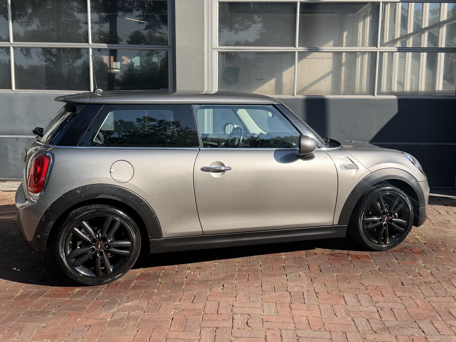 MINI Mini 1.2 One Chili | LMV | Airco | Winterpakket | 06-20, Stof, Gebruikt, 4 stoelen, 1198 cc