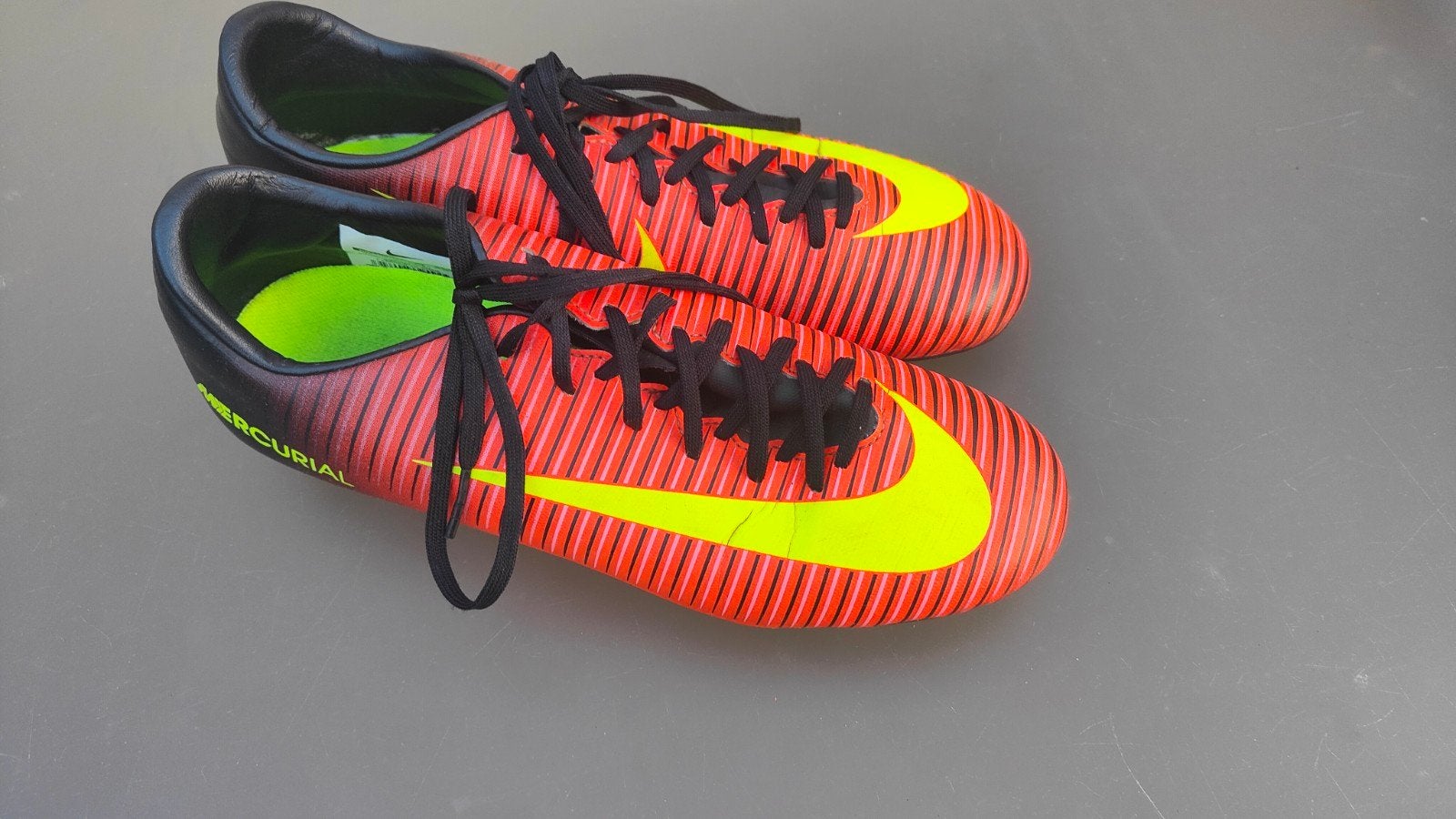 Nike Mercurial Voetbalschoenen - Maat 39, Maat XS of kleiner, Ophalen of Verzenden, Zo goed als nieuw, Schoenen