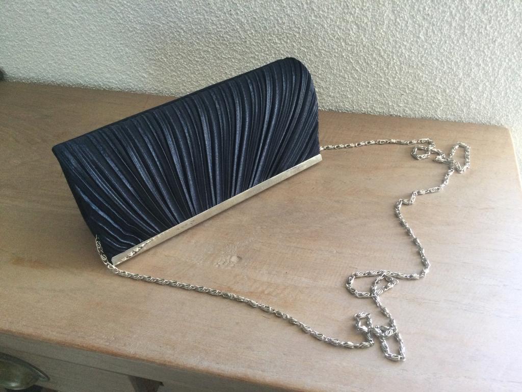 Blauw tasje/clutch/schouder tasje/ gala, Ophalen of Verzenden, Zo goed als nieuw, Blauw, Schoudertasje