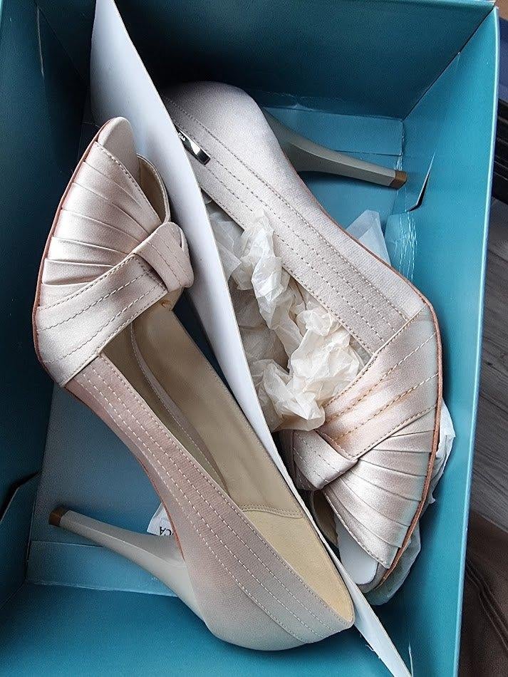 Karen Millen pumps maat 39, Pumps, Nieuw, Ophalen of Verzenden, Overige kleuren