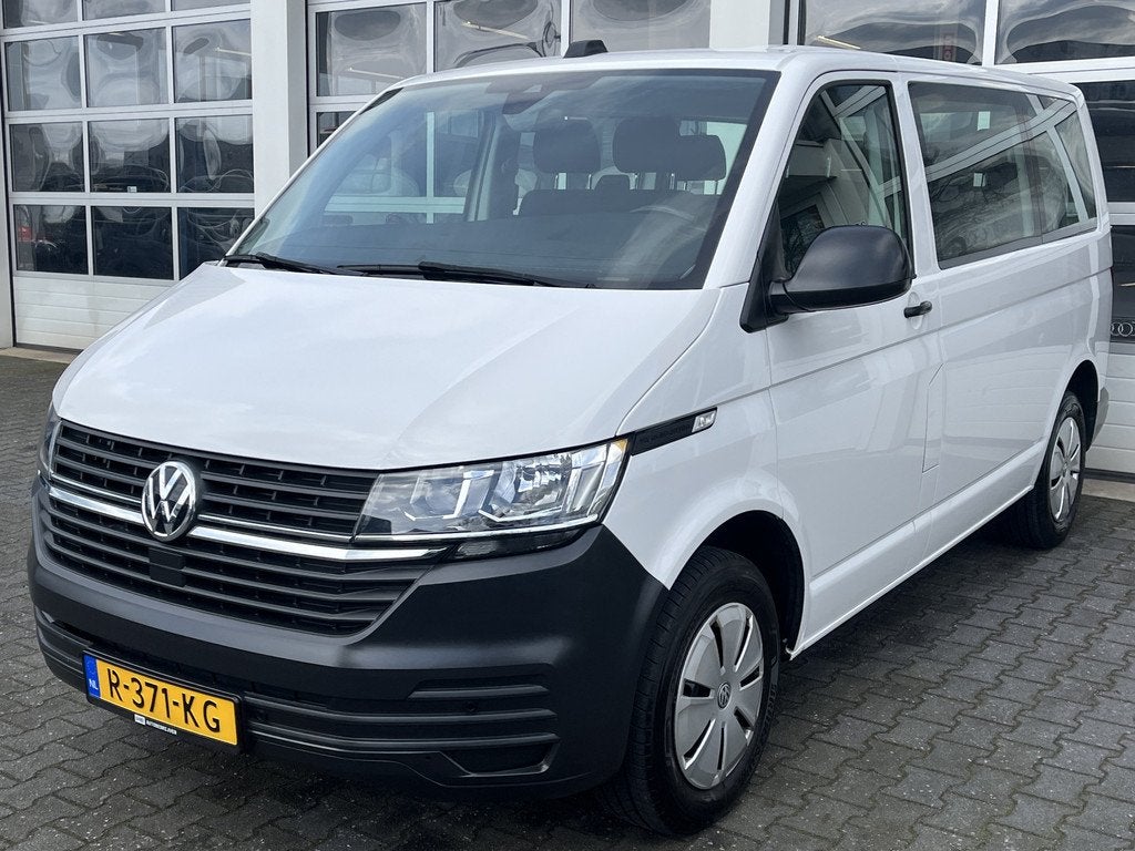 Volkswagen Transporter T6.1 Kombi 2.0 TDI L1H1-9-Persoons Ex, Voorwielaandrijving, Lichtsensor, Stof, Gebruikt
