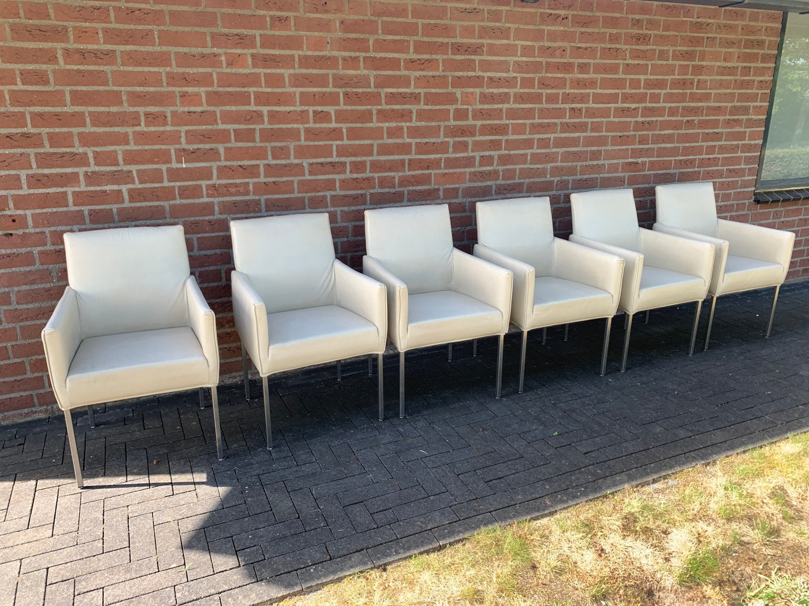 Stoelen Bert Plantagie eetkamer-vergader-mancave beige, Huis en Inrichting, Stoelen, Overige kleuren, Leer, Ophalen of Verzenden