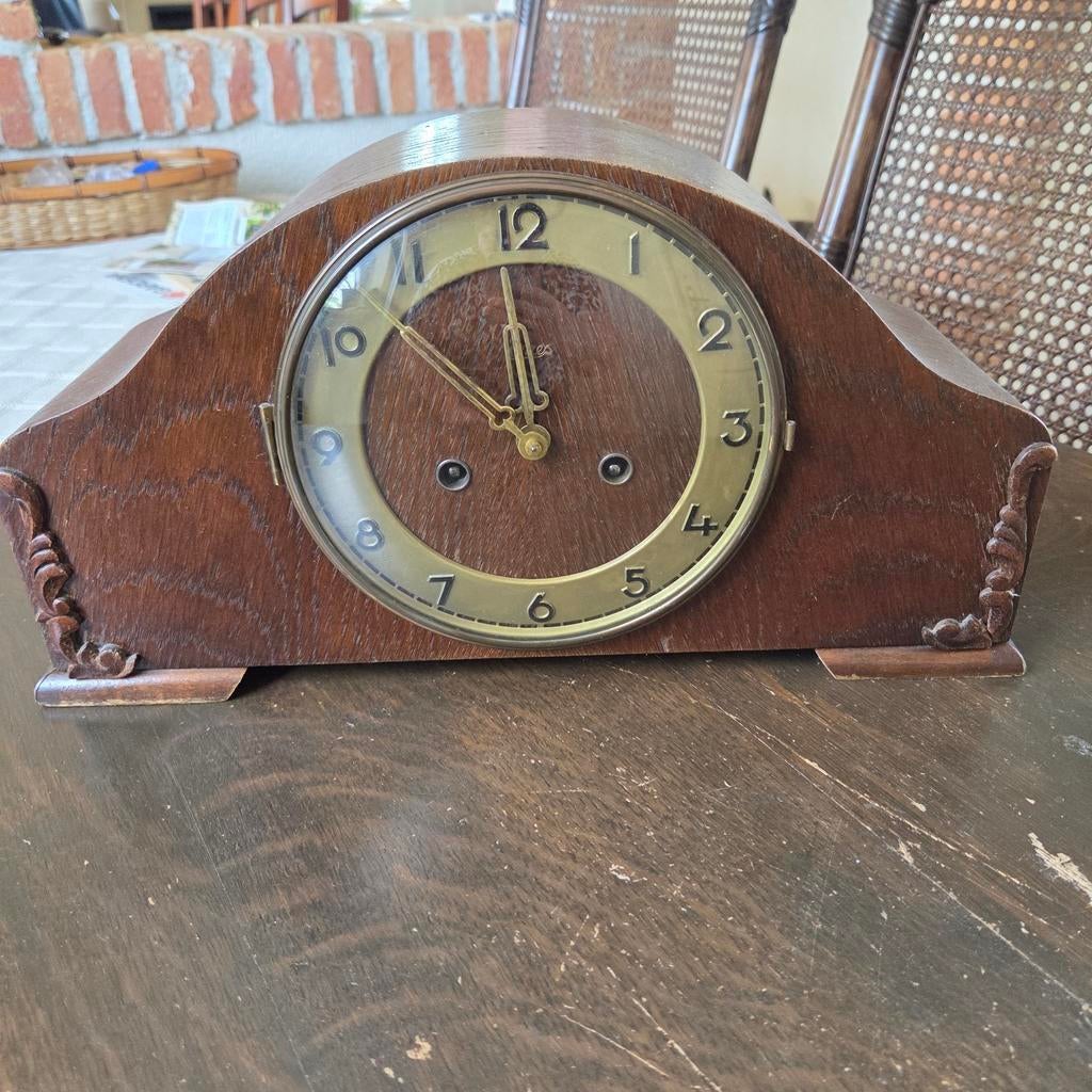 Mooie werkende oude pendule van Emes, Ophalen