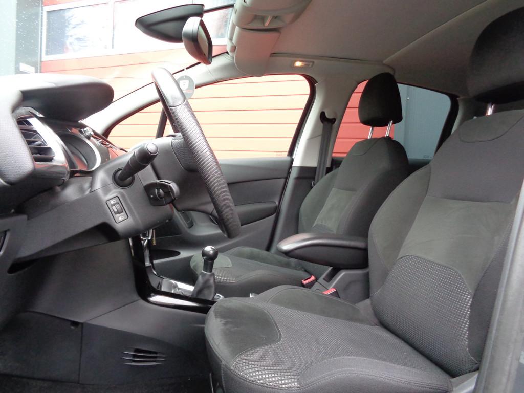Citroën C3 1.6 Selection,Airco,Cruise,73000 km! (bj 2012), Auto's, Voorwielaandrijving, Euro 5, Gebruikt, 4 cilinders