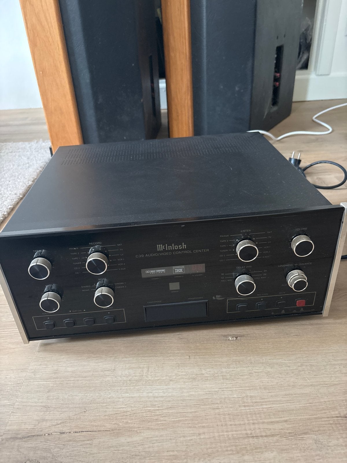 Kapot: McIntosh C39 Audio/Video, Minder dan 60 watt, Ophalen, Overige merken, Gebruikt