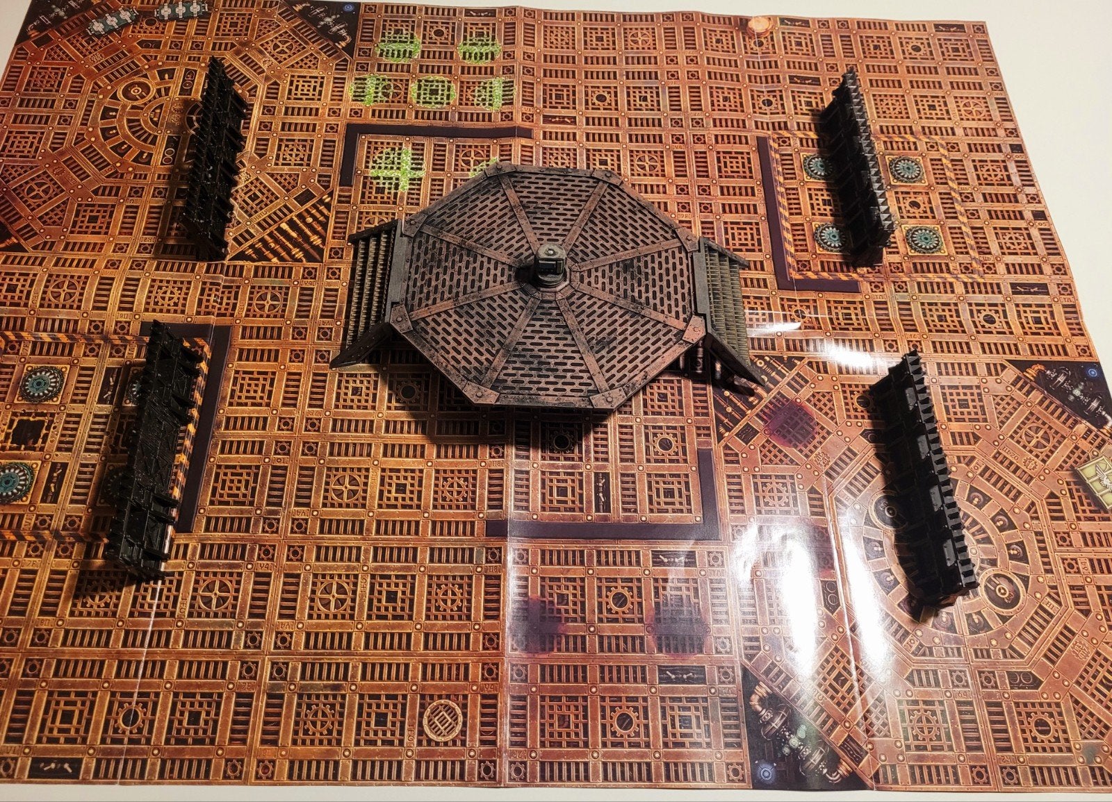 Official Warhammer Mat & Terrain, Hobby en Vrije tijd, Gebruikt, Warhammer, Ophalen of Verzenden, Geverfd