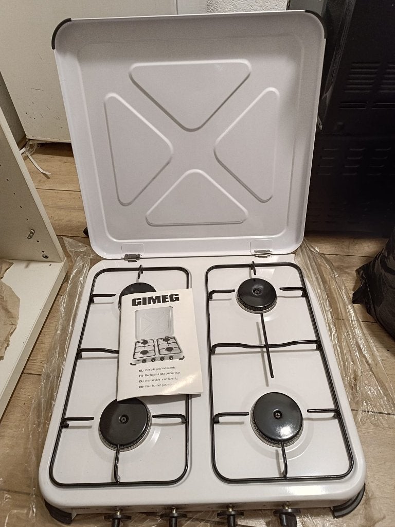 Gimeg 4 pit gasfornuis nooit gebruikt, Minder dan 85 cm, Verzenden, Nieuw, 4 kookzones
