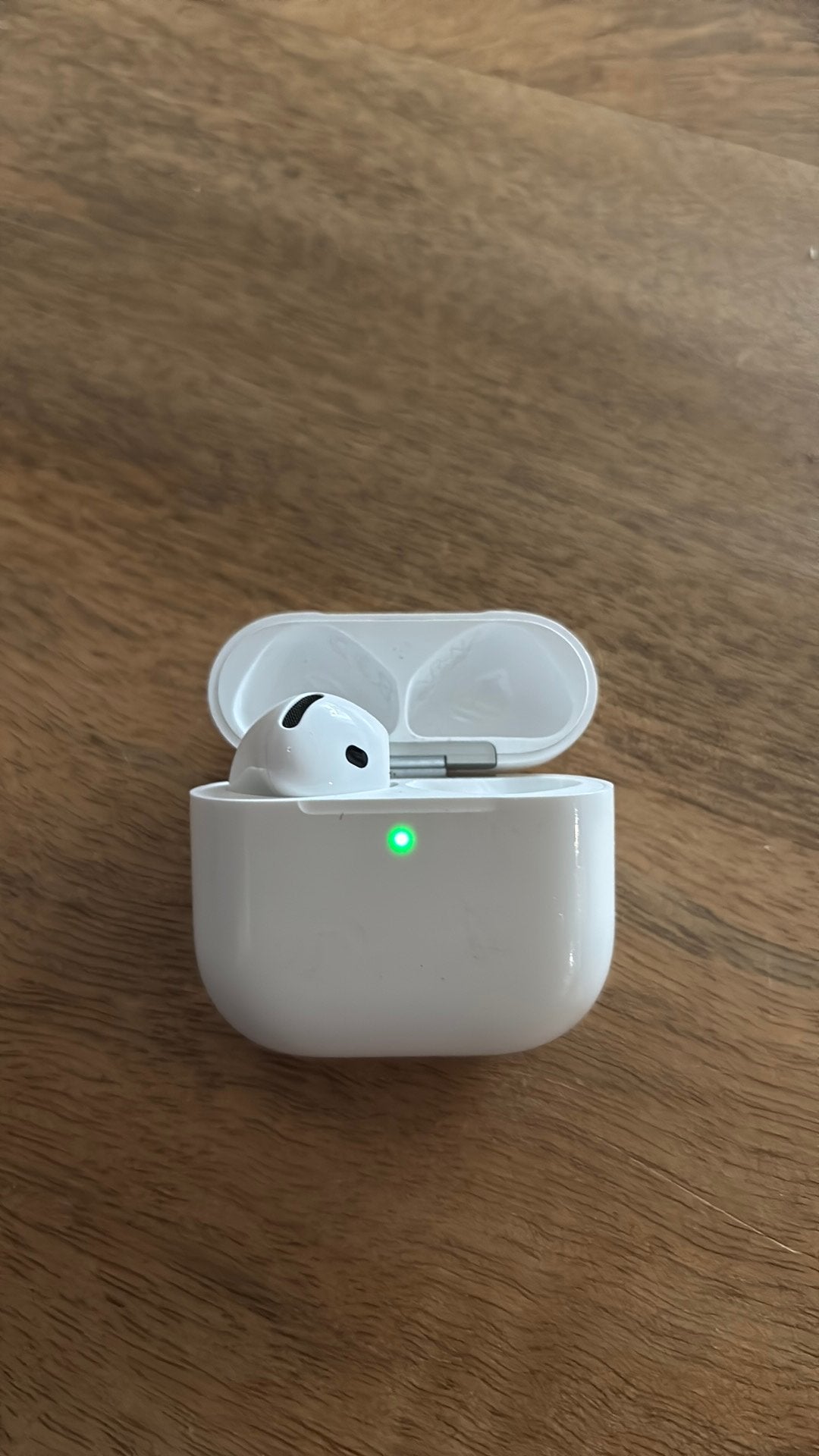 Airpods 4, Ophalen, Gebruikt, Apple, In oorschelp (earbud)