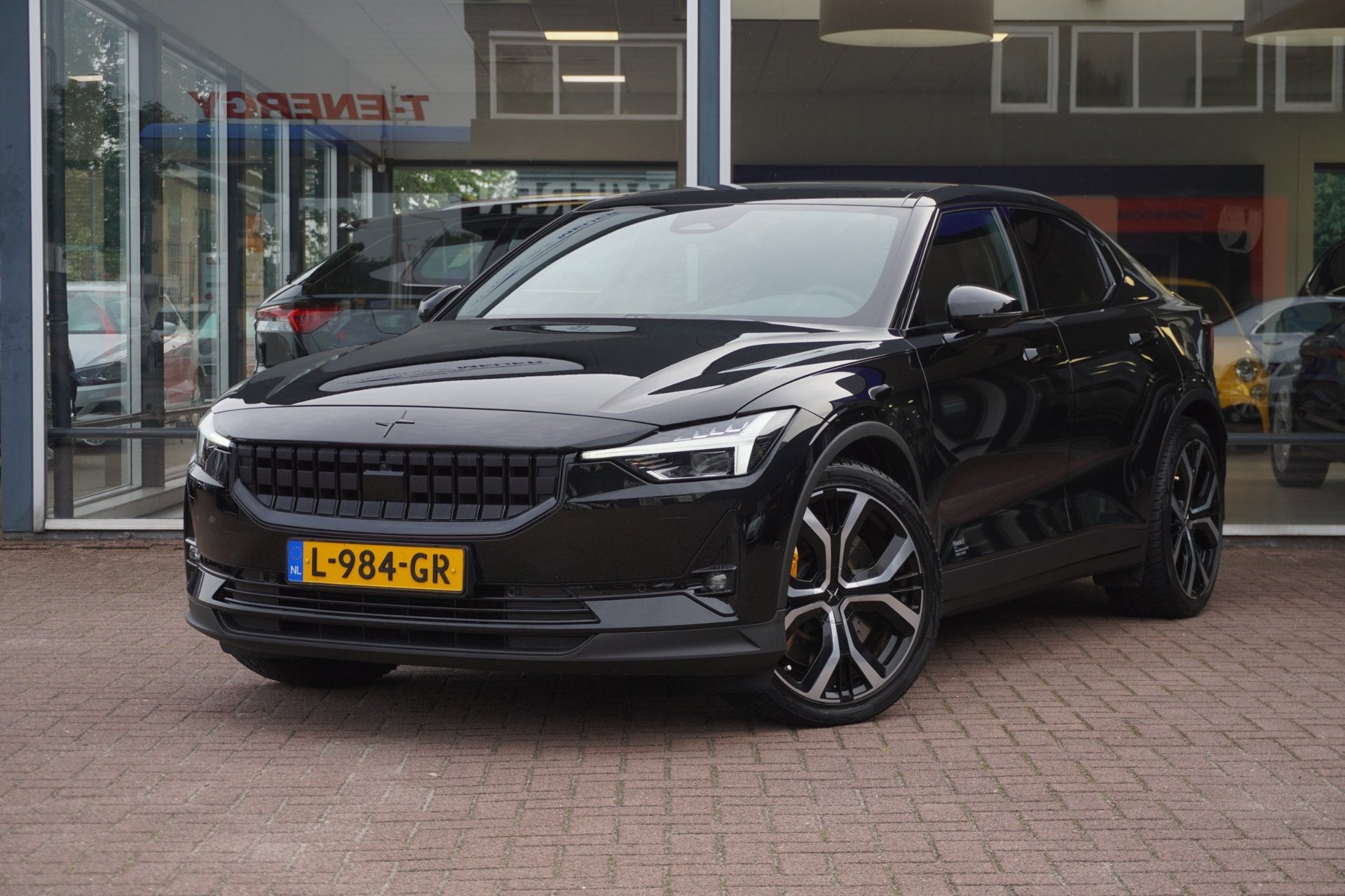 Polestar 2 Long Range Dual Motor Launch Edition 78kWh Perfor, Auto's, Gebruikt, Zwart, Origineel Nederlands, 408 pk