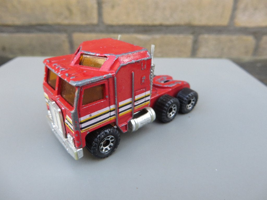 Matchbox Kenworth Aerodyne truck, Ophalen of Verzenden, Gebruikt, Bus of Vrachtwagen