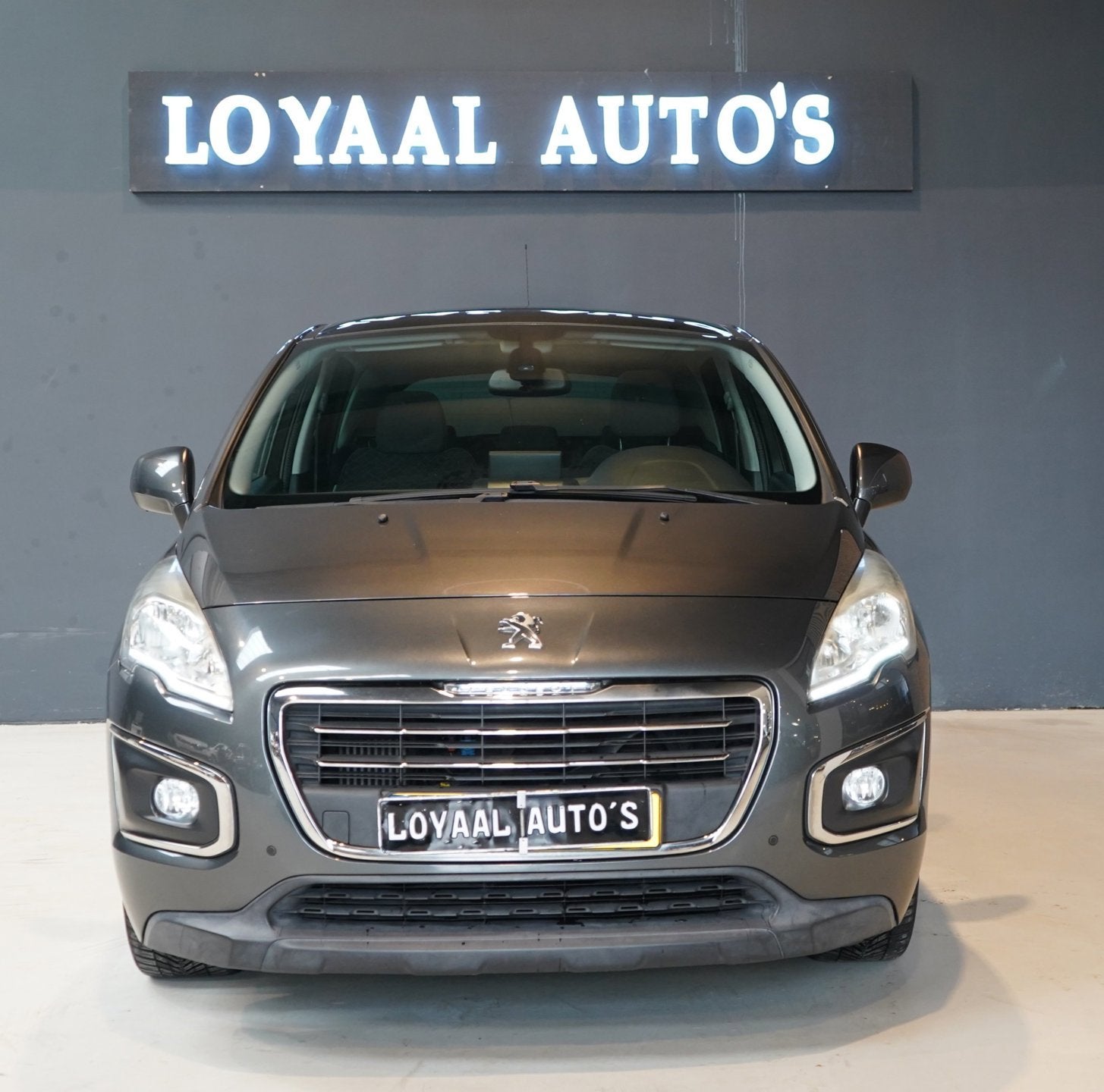 Peugeot 3008 1.2 PureTech Allure | PANODAK | NAVI | CRUISE |, Voorwielaandrijving, Stof, Gebruikt, 1199 cc