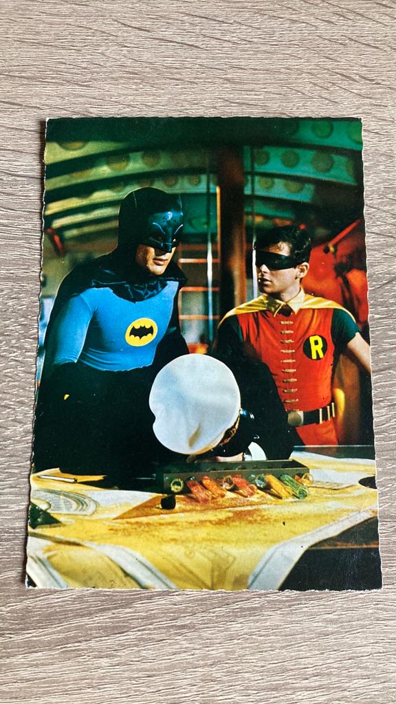 Oude ansichtkaart Batman 1966 en Robin, Ophalen of Verzenden, Zo goed als nieuw, Foto of Kaart