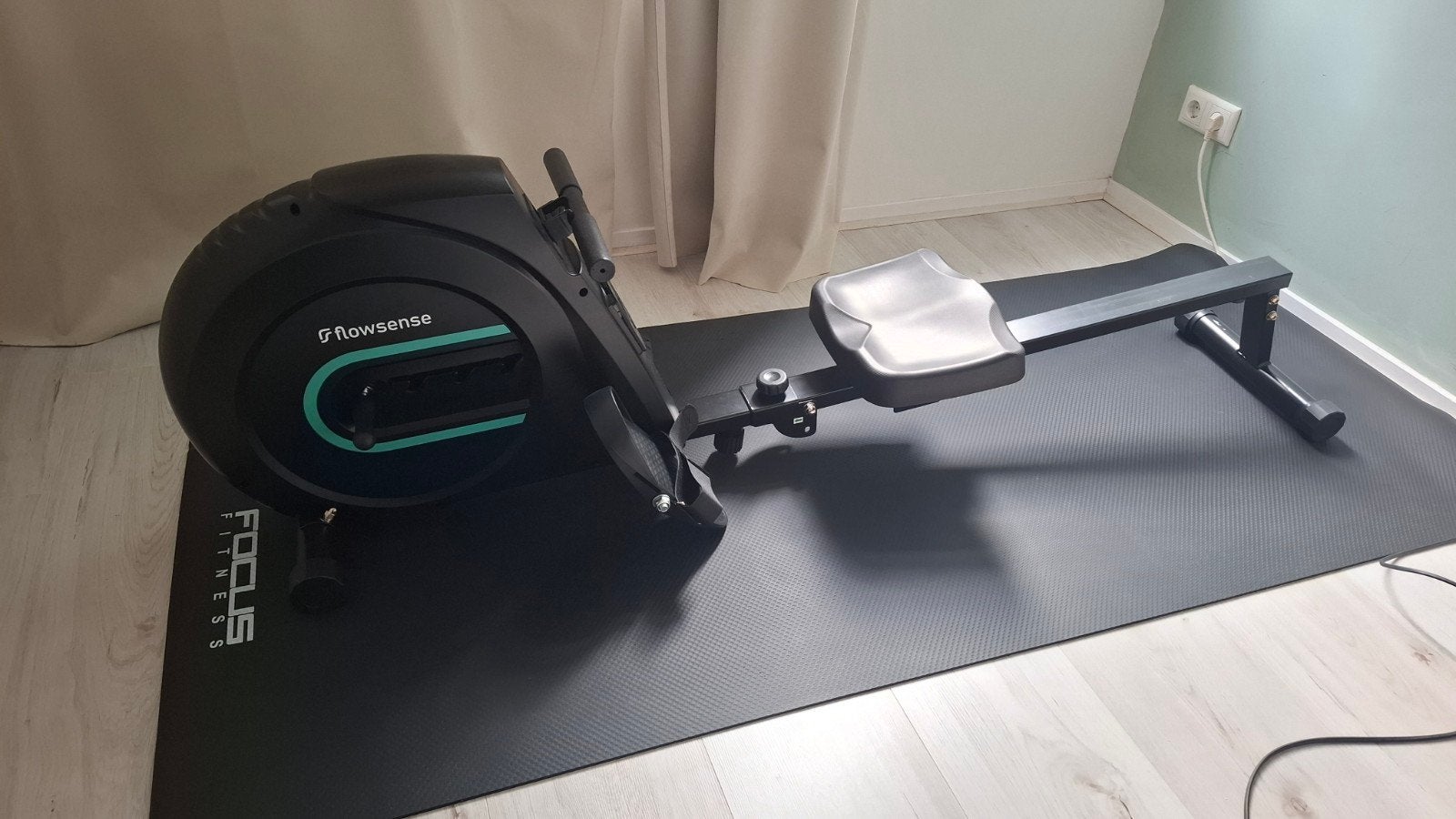 Flowsense Roeimachine met antislip mat - Zo goed als nieuw, Ophalen, Zo goed als nieuw, Roeitrainer