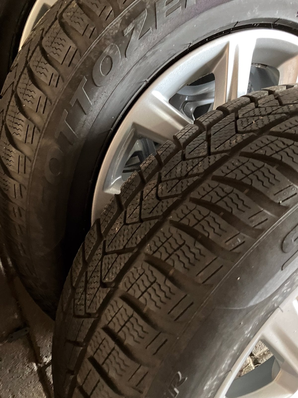 Winterbanden/wielen 205/60 R17 voor BMW X1, Ophalen, 17 inch, Band(en), 205 mm