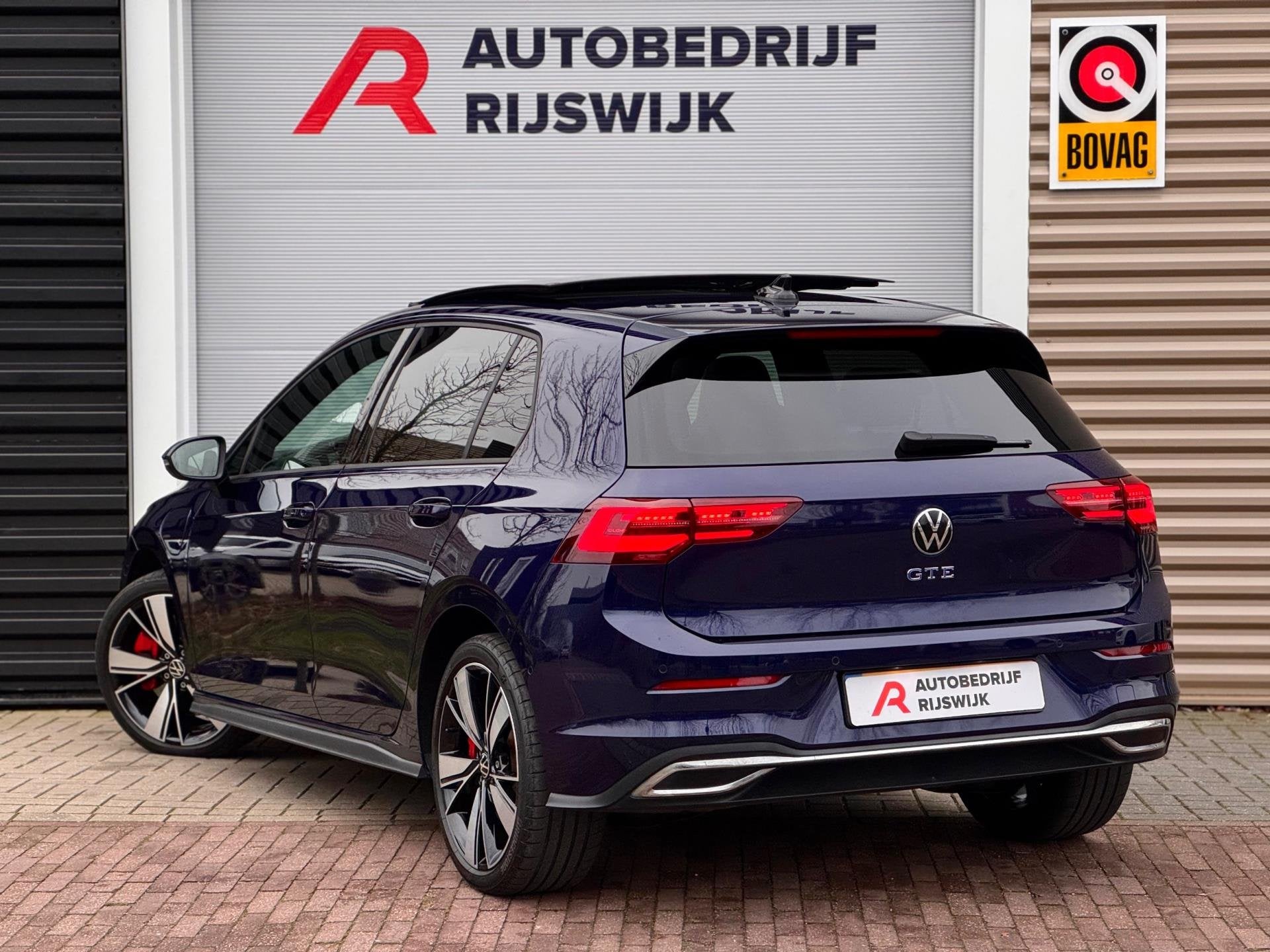 Volkswagen Golf 1.4 eHybrid GTE Leer/Pano/Matrix/HuD/Blindsp, Gebruikt, Euro 6, 4 cilinders, Blauw