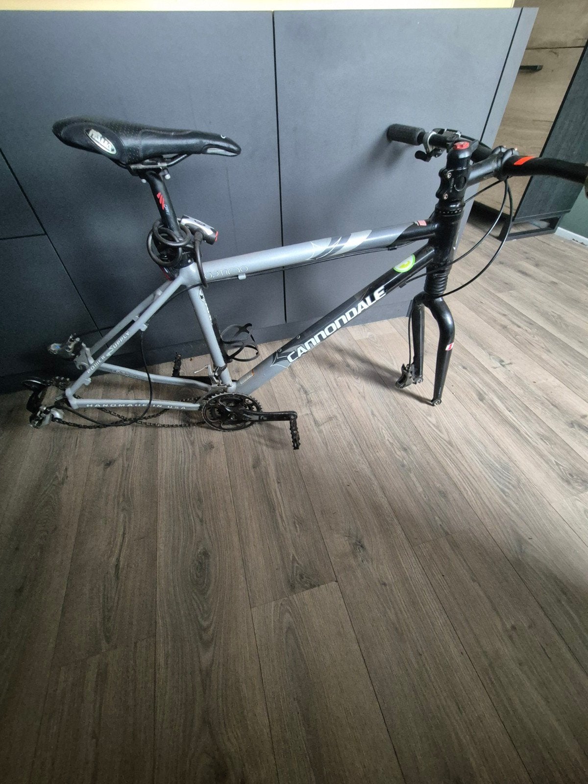 Cannondale F4000 SL MTB Frame (Medium) met onderdelen, Fietsen en Brommers, Ophalen, Frame, Gebruikt, Cannondale