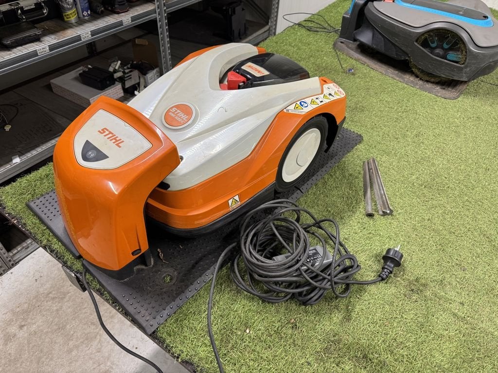 Stihl RMI 522.0 robotmaaier 2021, Gebruikt, Stihl