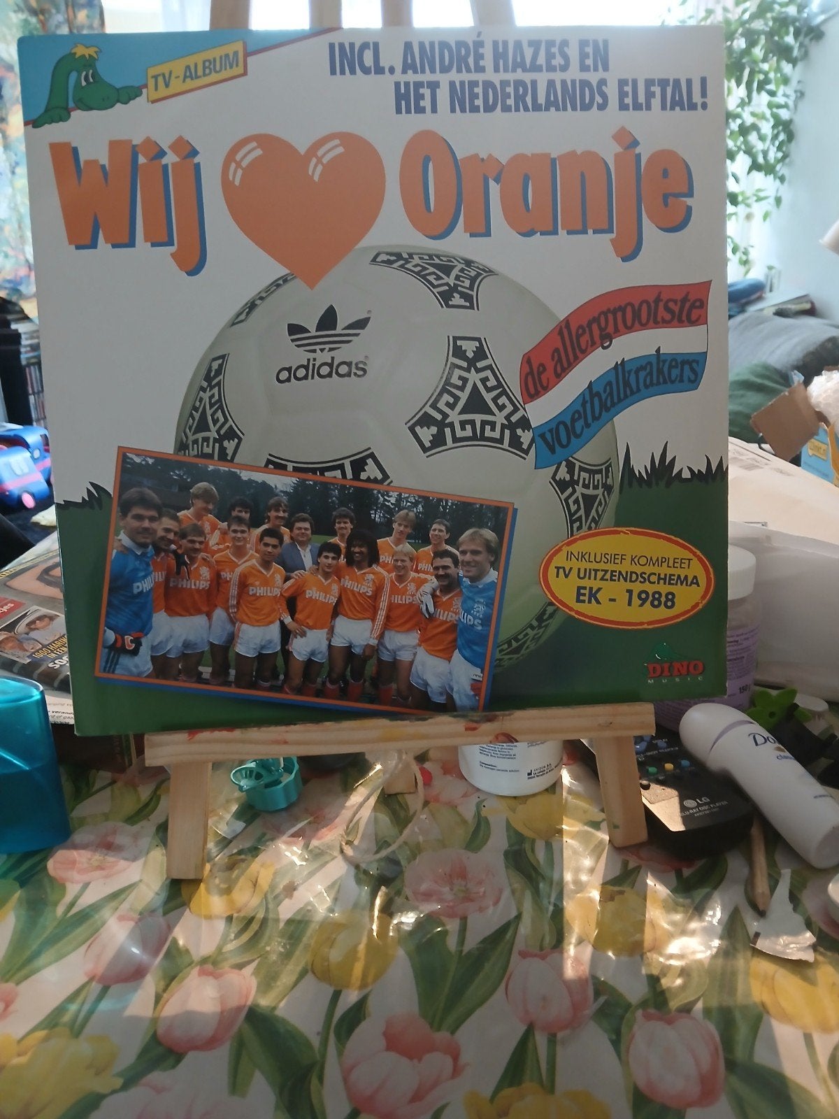 Wij Oranje - TV-album incl. André Hazes en Nederlands Elftal, Ophalen of Verzenden, Gebruikt