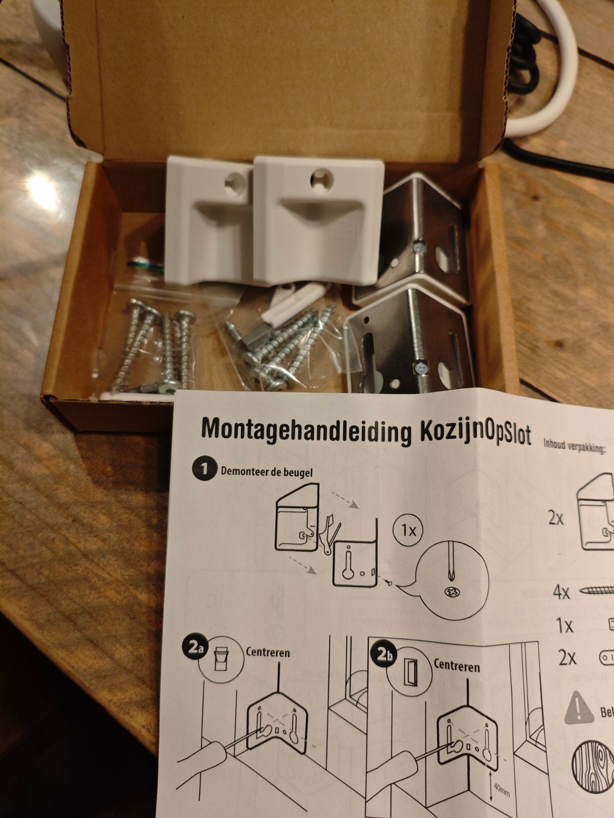 Kozijnopslot anti inbraak slot., Ophalen of Verzenden, Zo goed als nieuw, Slot