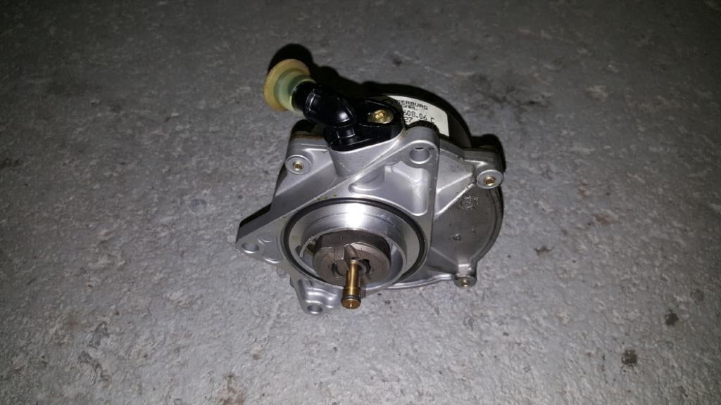 Vacuumpomp Audi A4 2.5 TDI V6 2002, Ophalen of Verzenden