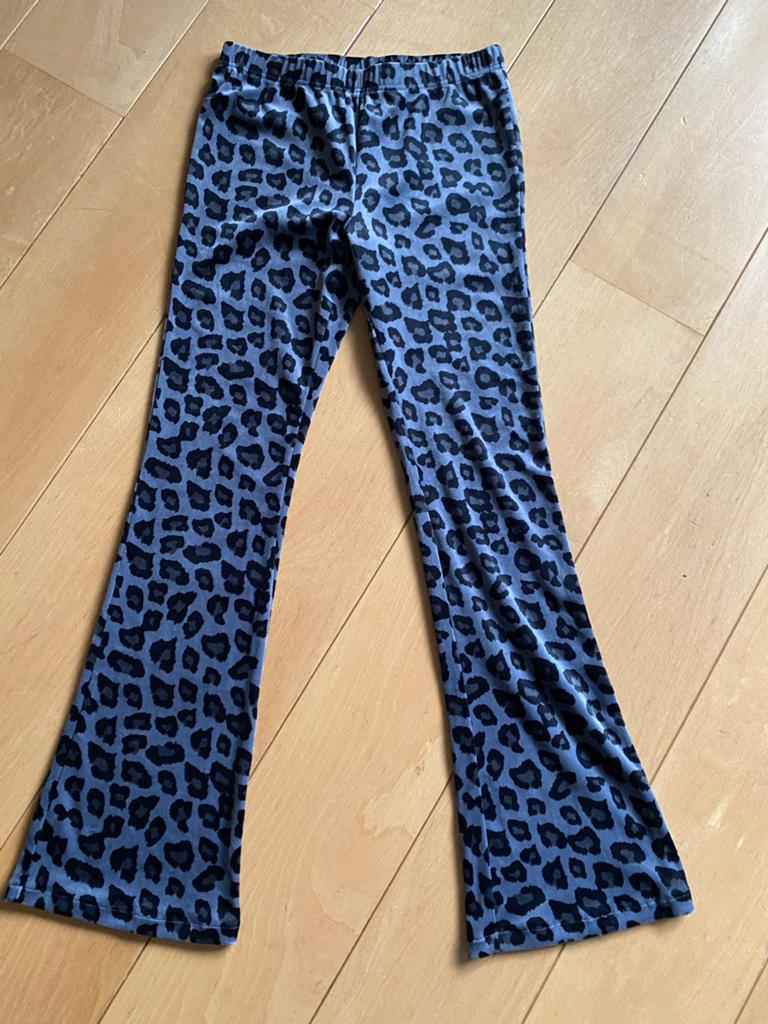 Hunkemöller flared legging luipaardprint maat S, Legging, Maat 36/38 (S), Nieuw, Ophalen of Verzenden