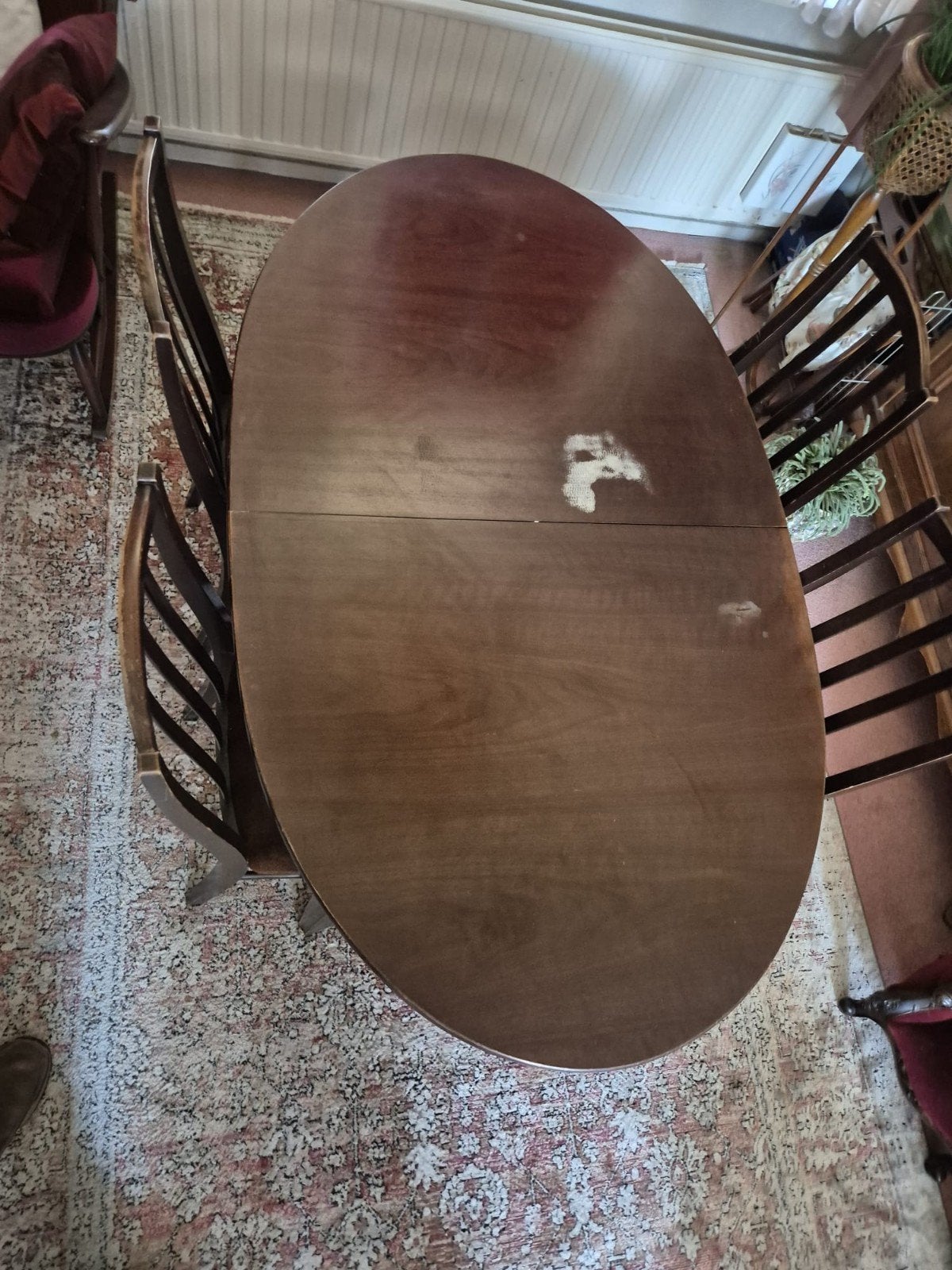 Tafel en stoelen uit Engeland, Ophalen, 50 – 75, Gebruikt, 100 tot 150 cm