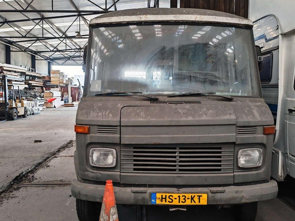 Mercedes-Benz Mercedes 1976 Rood, Auto's, Mercedes-Benz, 23 km/l, Origineel Nederlands, Diesel, Particulier