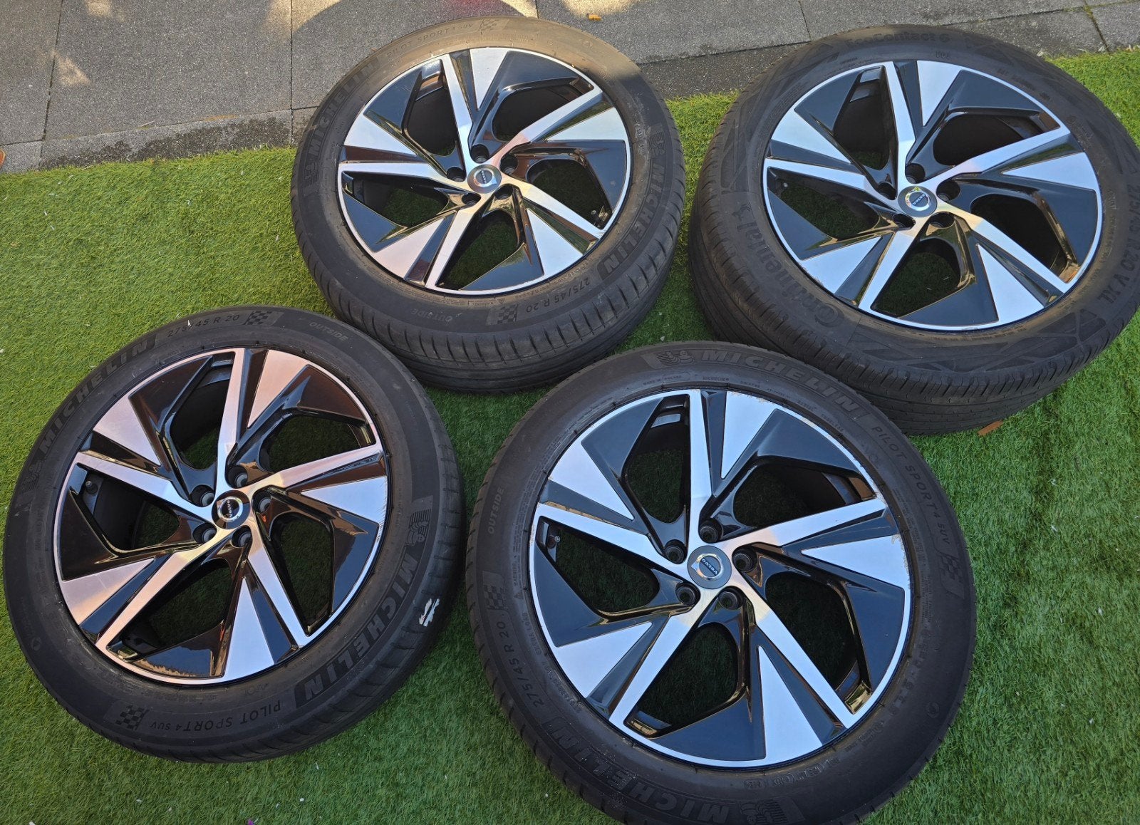 Originele Volvo XC90 20 inch Glossy Black Diamond Cut velgen, Ophalen, Gebruikt, Velg(en), 275 mm