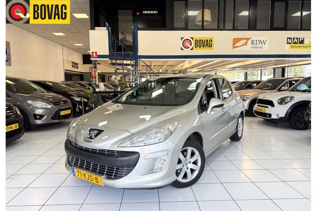 Peugeot 308 1.6 VTi Style Airco Bovag (bj 2009), Gebruikt, 680 kg, 4 cilinders, 1650 kg