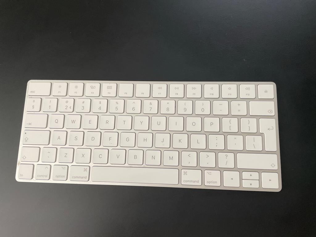 Apple Magic Keyboard (A1644) - Draadloos Qwerty, Ophalen of Verzenden, Qwerty, Zo goed als nieuw, Draadloos