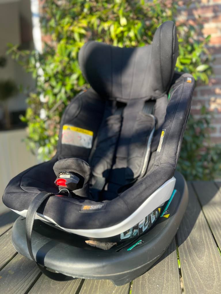 Besafe iZi Modular i-Size autostoel met isofix base - Zwart, Gebruikt, Slaapstand, Isofix, 0 t/m 13 kg