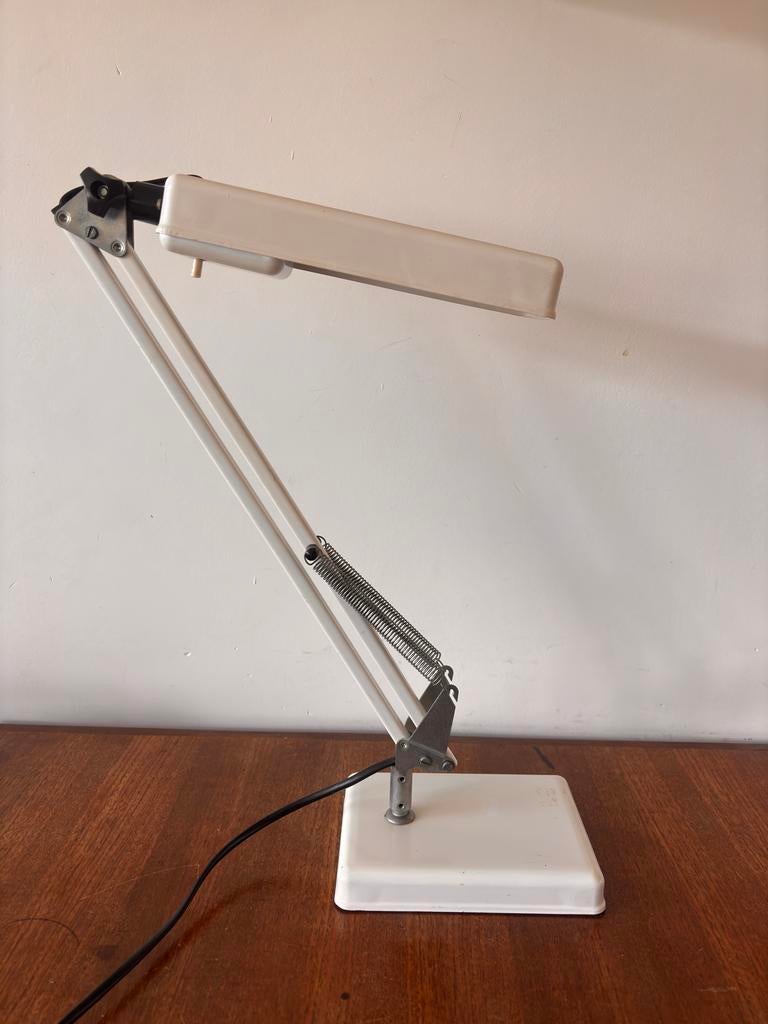 Vintage Massive tafellamp met zware voet, Huis en Inrichting, Lampen | Tafellampen, Ophalen, Gebruikt, Metaal, Minder dan 50 cm
