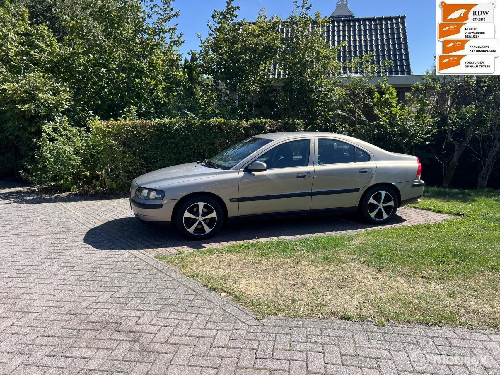 Sportieve Volvo S60 2.4 Edition LPG/G3 bj 2002, Auto's, Volvo, Voorwielaandrijving, Gebruikt, S60, Beige