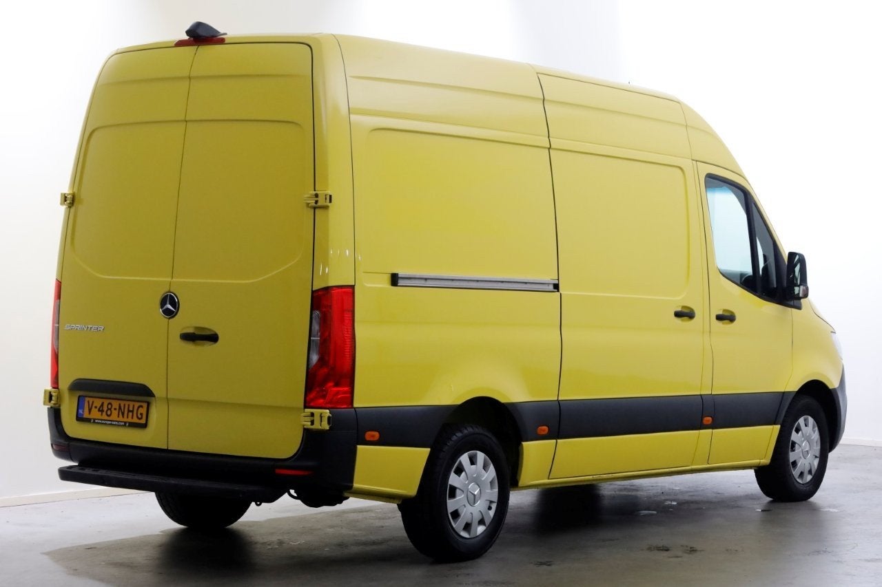Mercedes-Benz Sprinter 319 CDI 3.0 V6 190pk 7G Automaat L2H2, Automaat, Achterwielaandrijving, Gebruikt, 190 pk