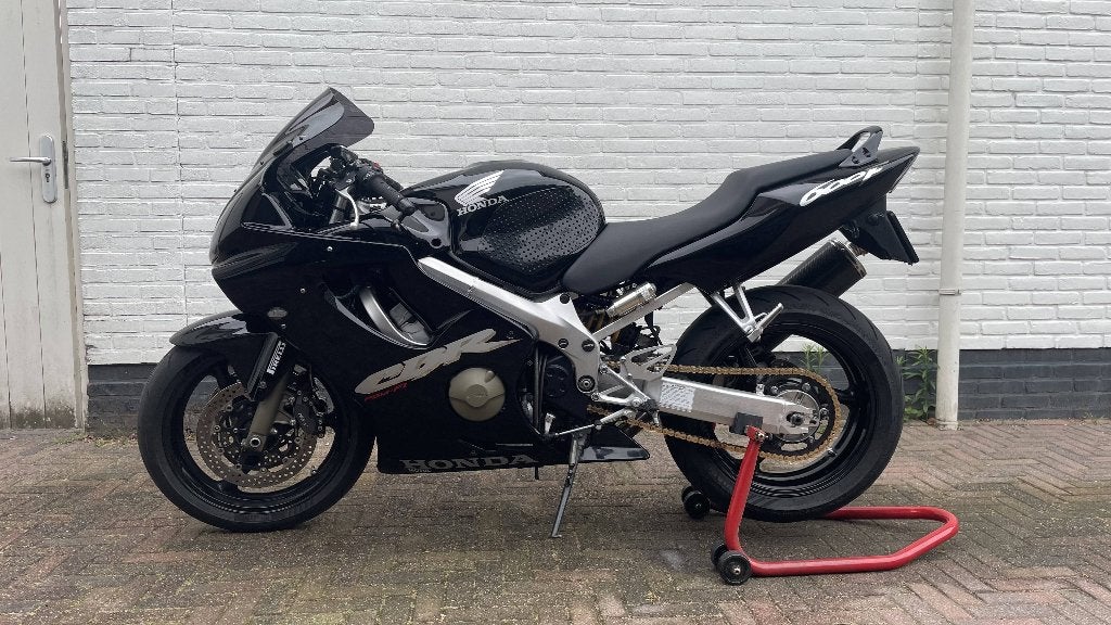 Honda CBR 600 F (F4i) 2007 - Zwart – 35 kW (A2) vol vermogen, Sportuitlaat, 4 cilinders, Gebruikt, Meer dan 35 kW