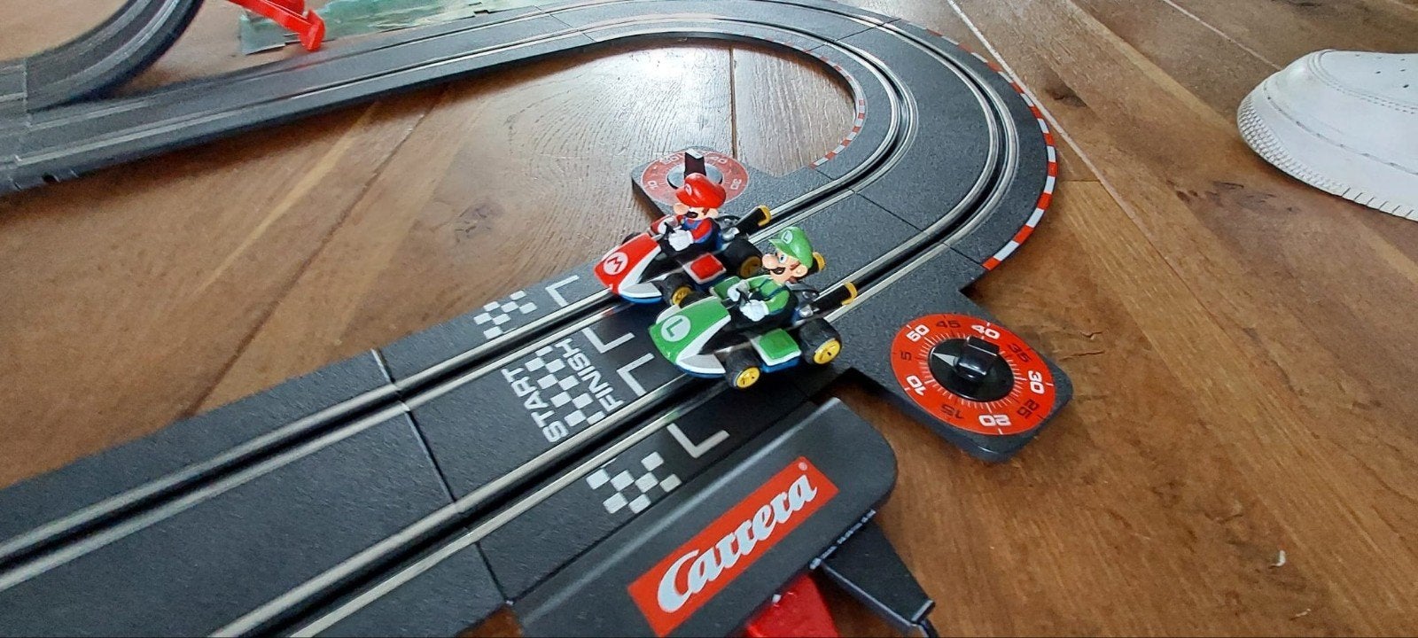 Elektrische Mario Racebaan - Zo goed als nieuw!, Racebaan, Zo goed als nieuw, Elektrisch, Met looping