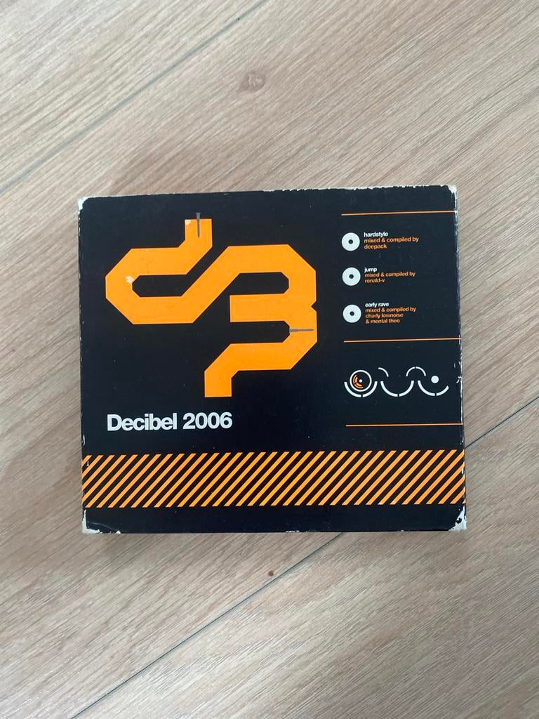 Decibel 2006 Hardstyle Jump Early Rave 3xCD Boxset, Ophalen of Verzenden, Gebruikt