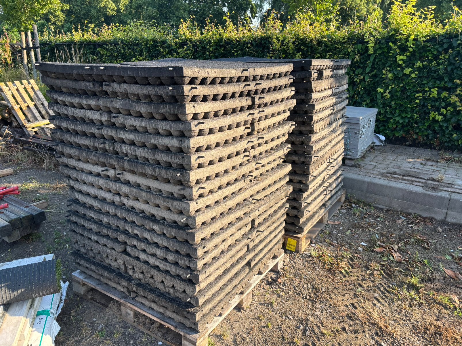 36 m2 Rubber tegels 7 dik, Tuin en Terras, Tegels en Klinkers, Ophalen, Gebruikt, Rubber, 10 m² of meer